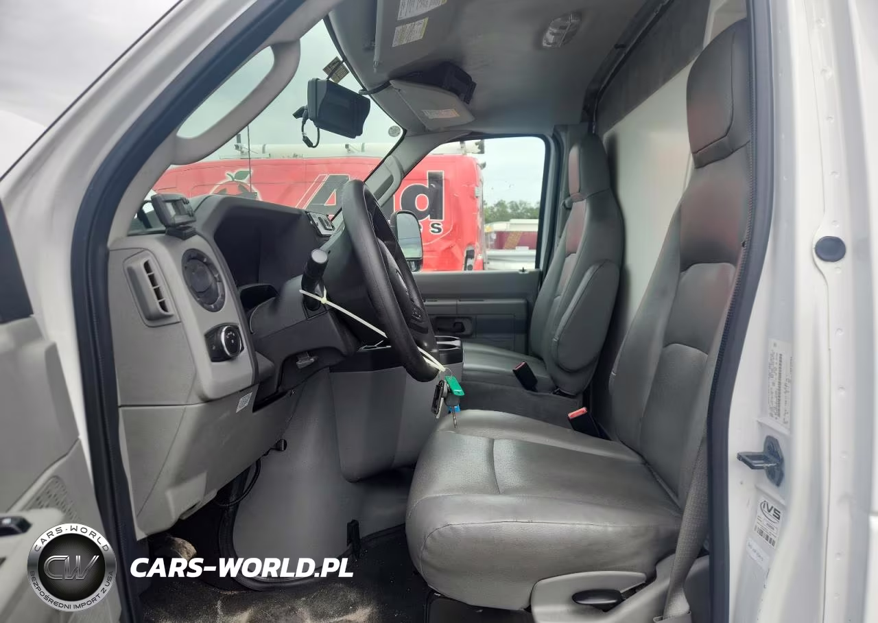 2023 Ford Econoline E350 Super Duty Cutaway Van VIN:1FDWE3FK8PDD14774 - 7