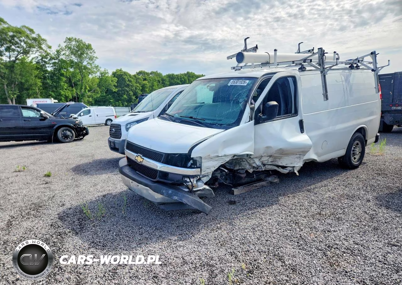 2018 Chevrolet Express G2500