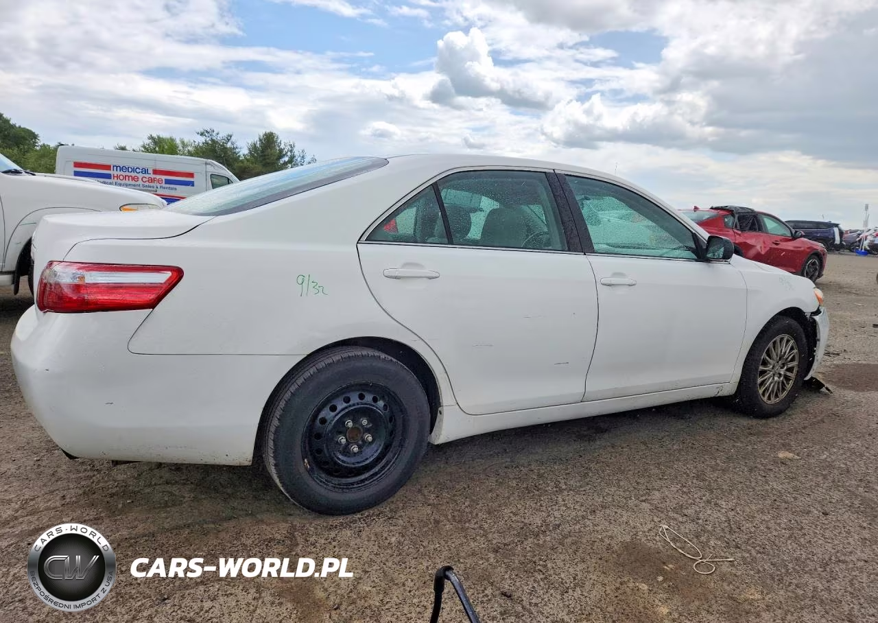 2009 Toyota Camry Le VIN:4T1BE46K29U832743 - 3