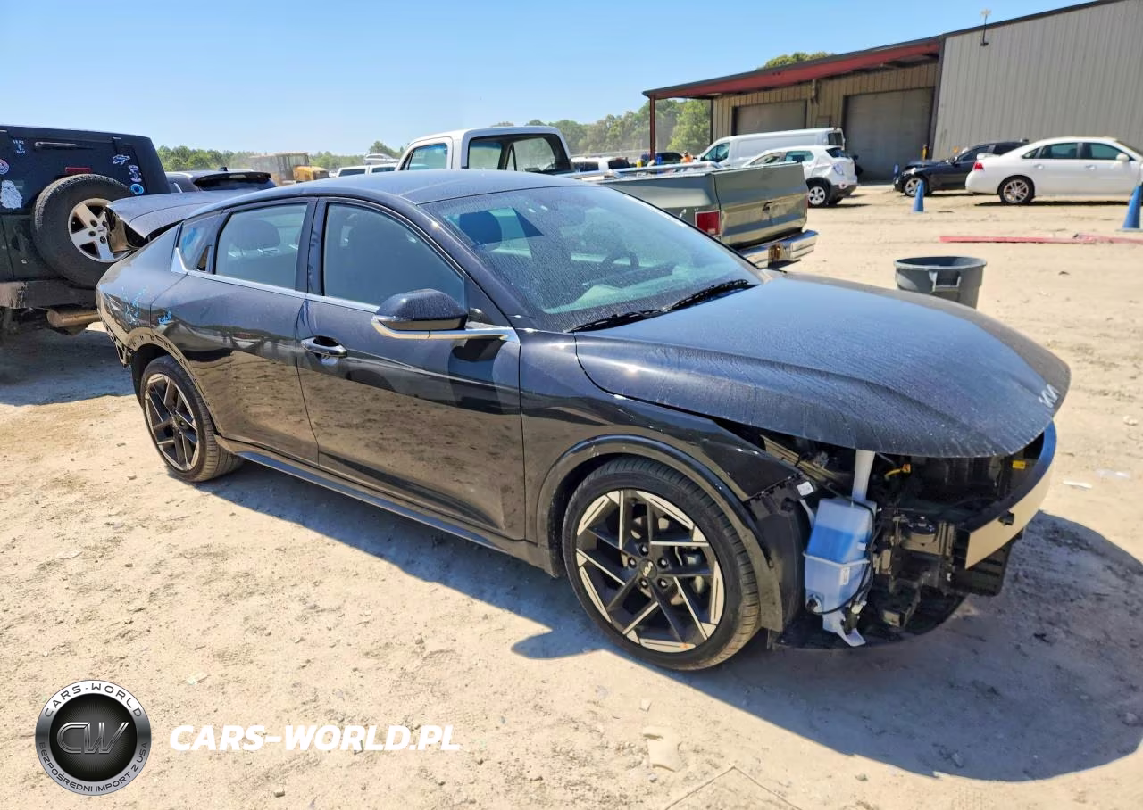 2025 Kia K4 Gt Line VIN:3KPFW4DE1SE210252 - 4
