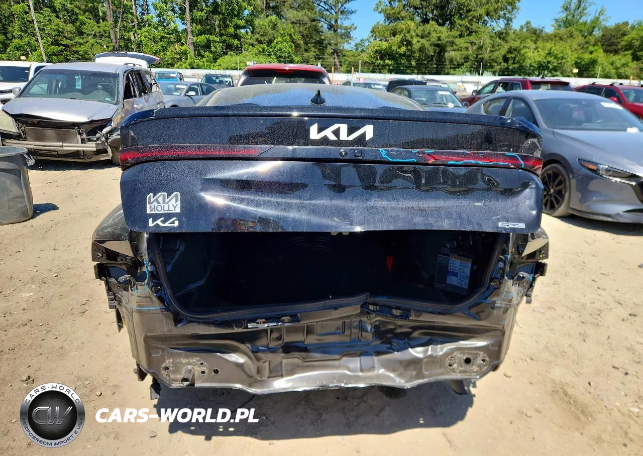 2025 Kia K4 Gt Line VIN:3KPFW4DE1SE210252 - 6