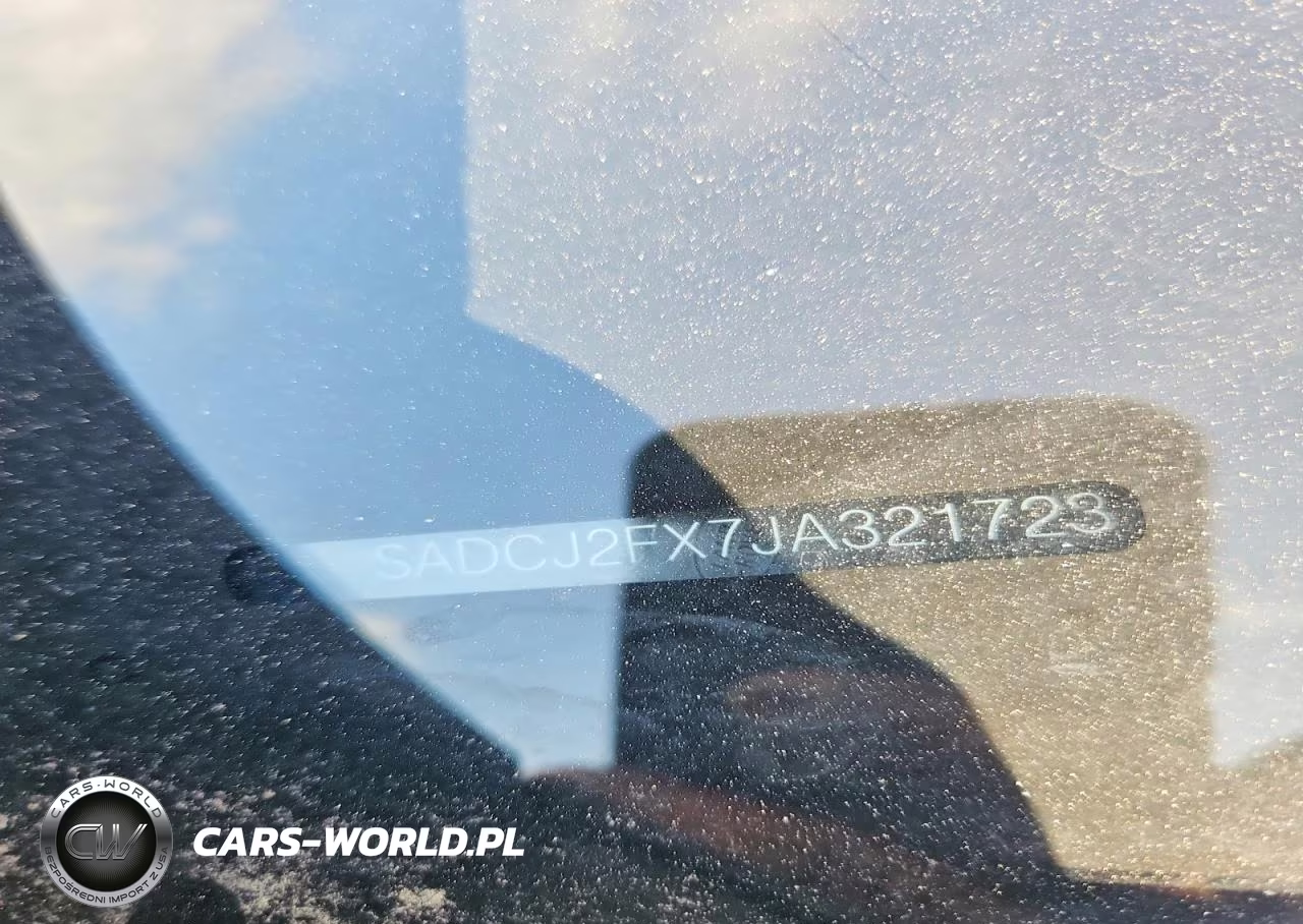 2018 Jaguar F-Pace Premium VIN:SADCJ2FX7JA321723 - 13