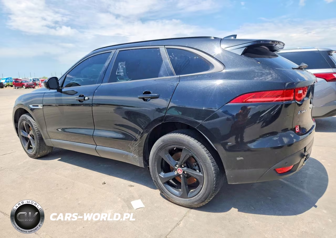2018 Jaguar F-Pace Premium VIN:SADCJ2FX7JA321723 - 2