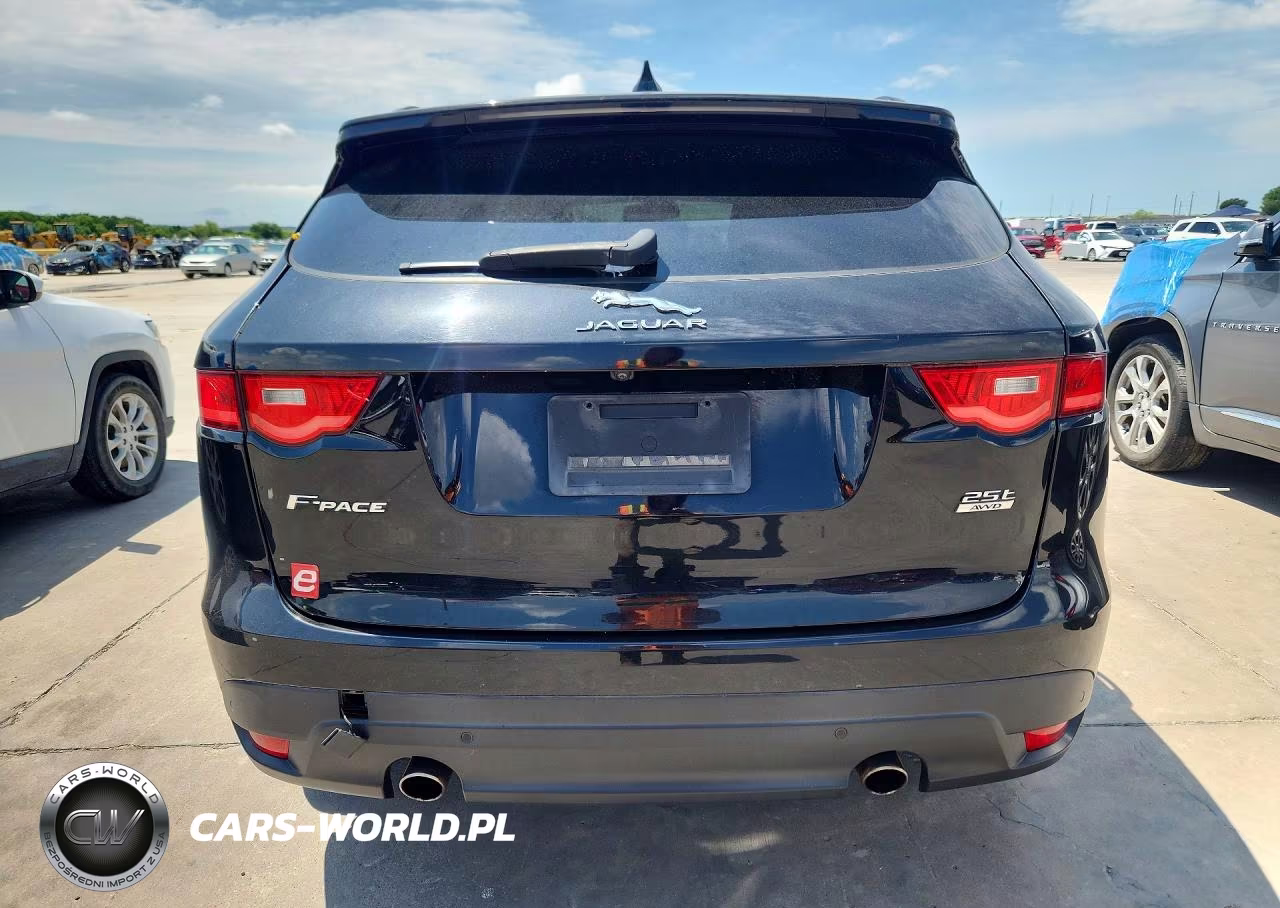 2018 Jaguar F-Pace Premium VIN:SADCJ2FX7JA321723 - 6
