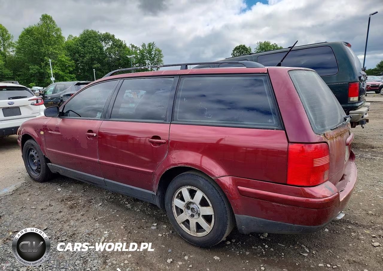 1999 Volkswagen Passat Gls VIN:WVWNA63B4XE378189 - 2
