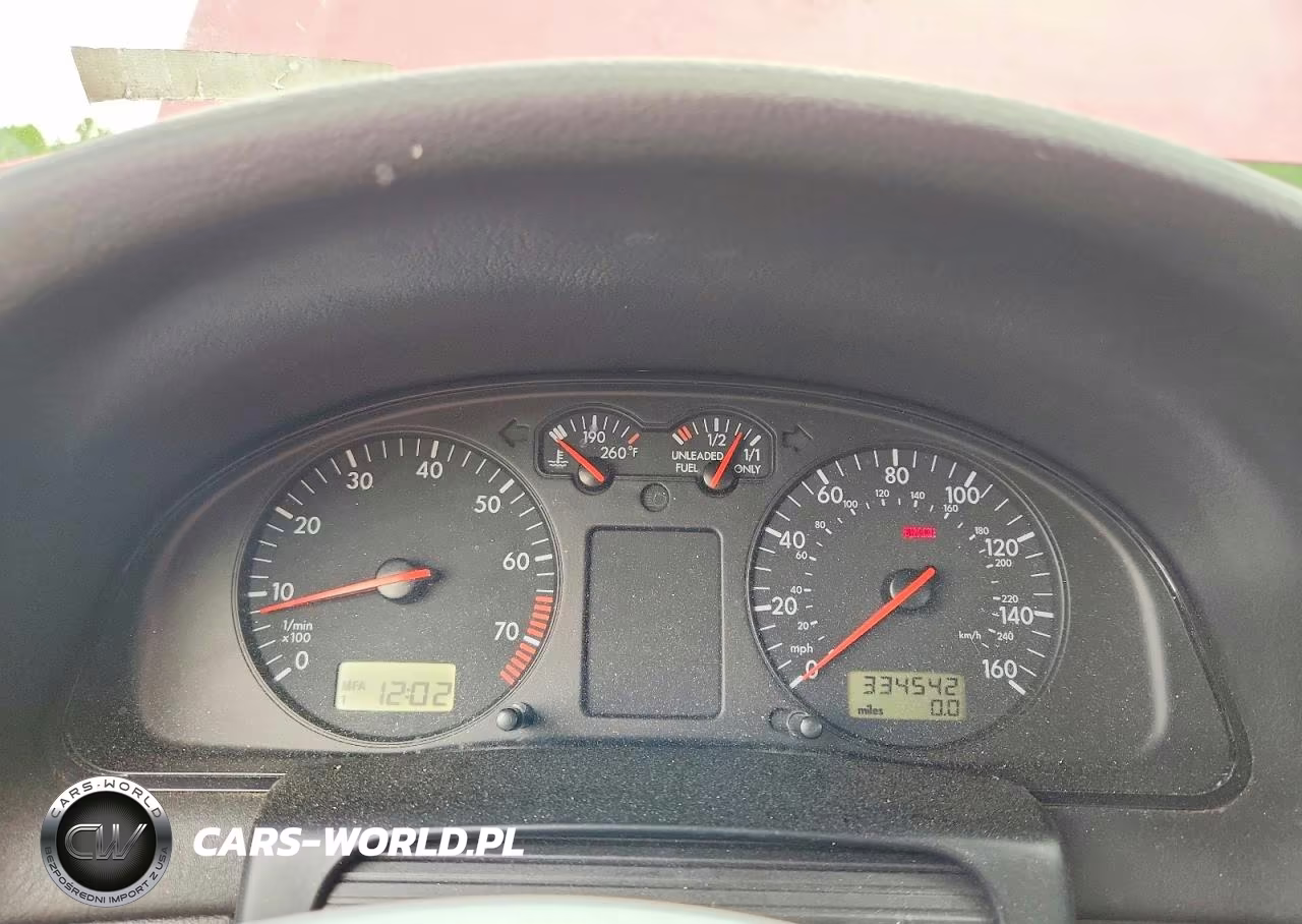 1999 Volkswagen Passat Gls VIN:WVWNA63B4XE378189 - 9