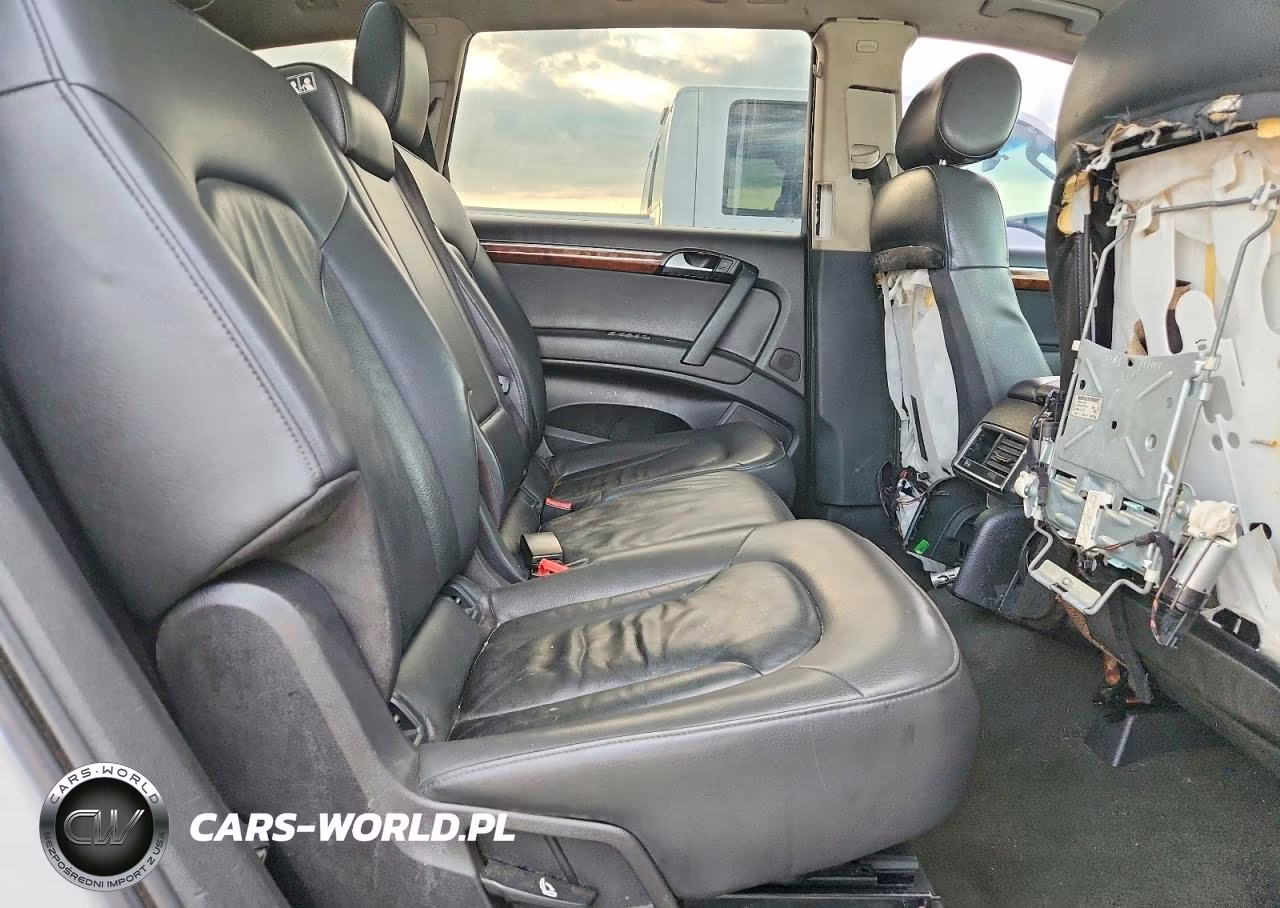 2015 Audi Q7 Premium Plus VIN:WA1LGAFE4FD004047 - 11