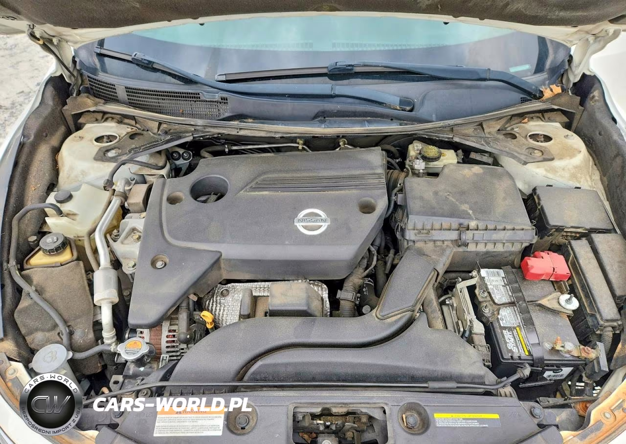 2015 Nissan Altima 2.5 S VIN:1N4AL3APXFN325779 - 11