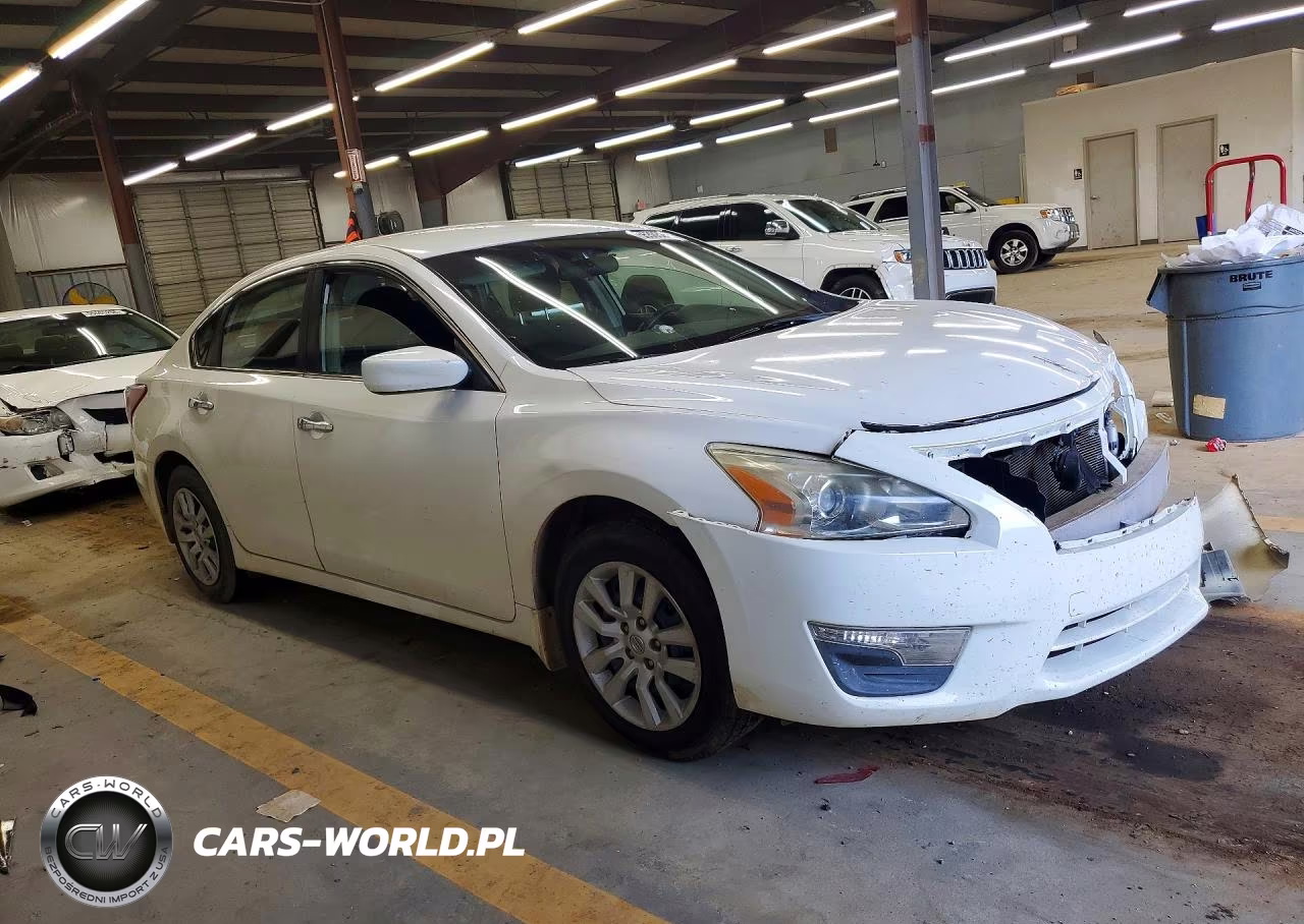 2013 Nissan Altima 2.5 VIN:1N4AL3AP0DC288038 - 4