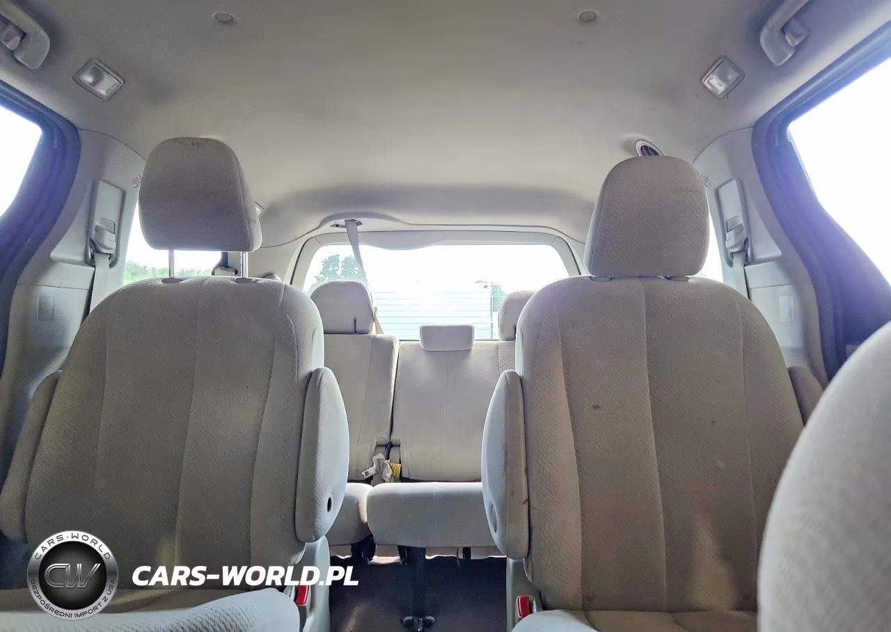 2012 Toyota Sienna Le VIN:5TDJK3DC3CS046427 - 10