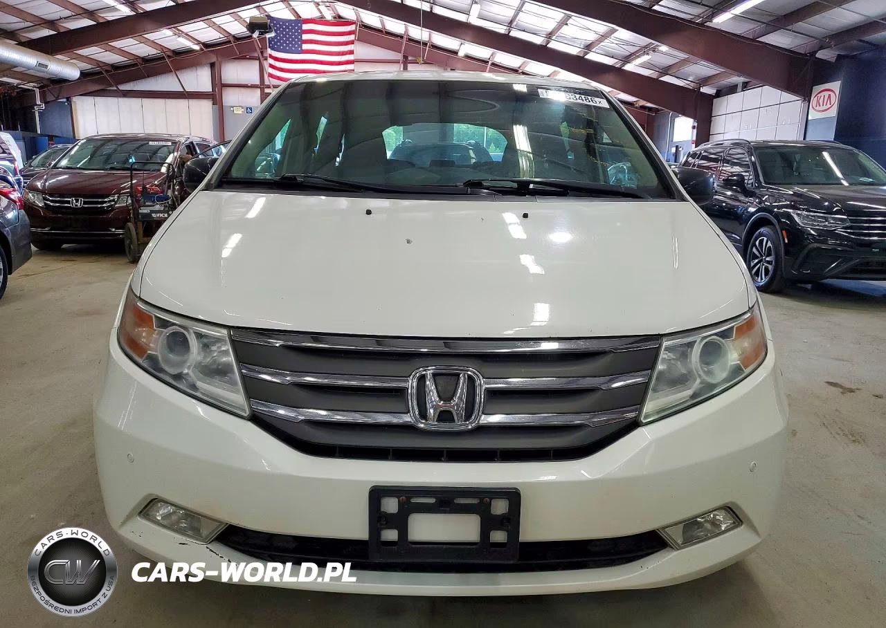 2012 Honda Odyssey Touring VIN:5FNRL5H96CB120633 - 5