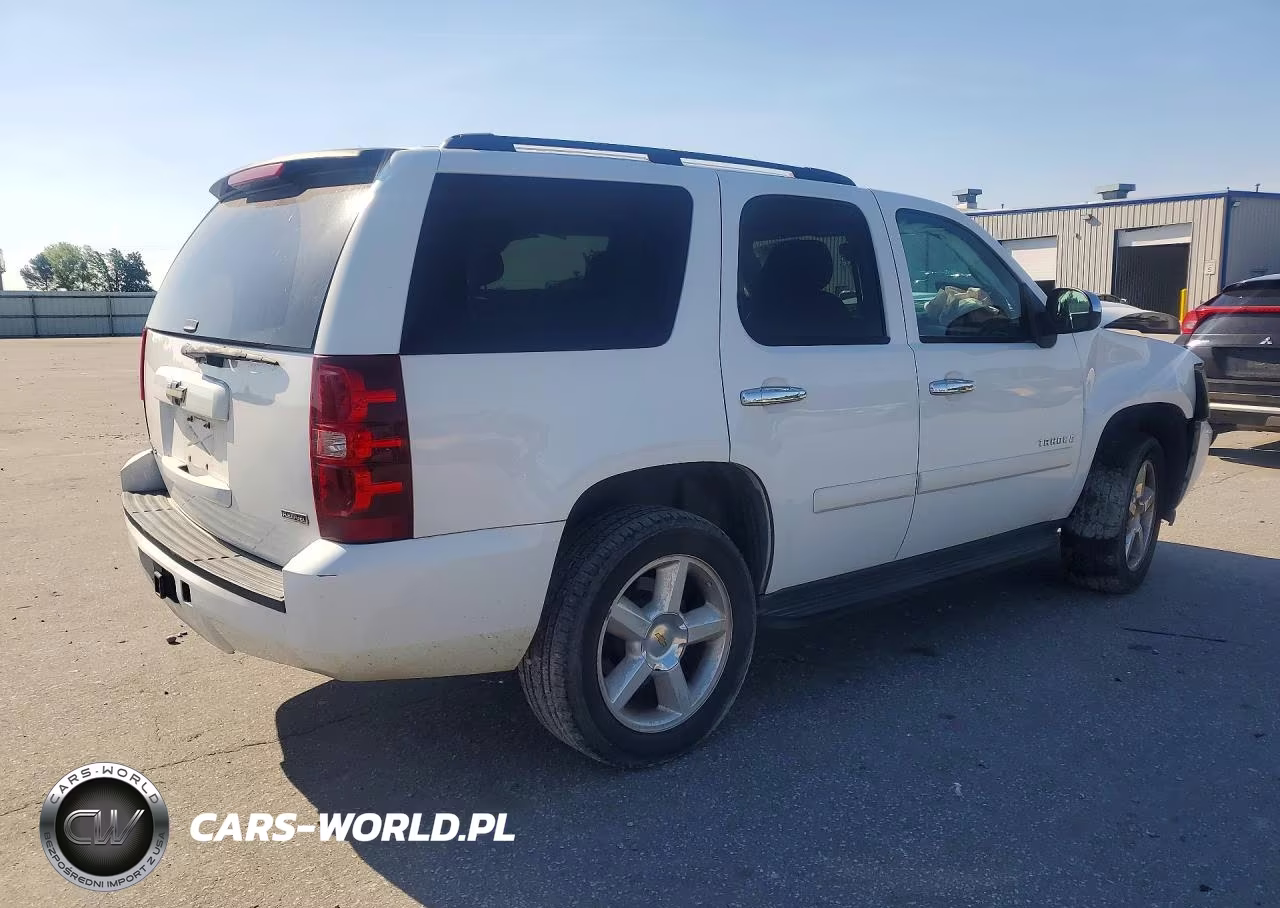 2008 Chevrolet Tahoe. VIN:1GNFC130X8R171999 - 3