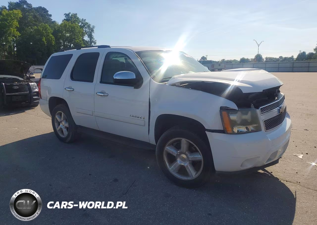 2008 Chevrolet Tahoe. VIN:1GNFC130X8R171999 - 4