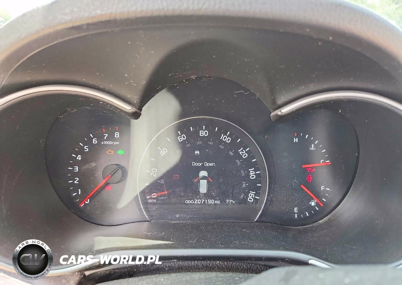 2014 Kia Sorento Lx VIN:5XYKTDA65EG504071 - 9