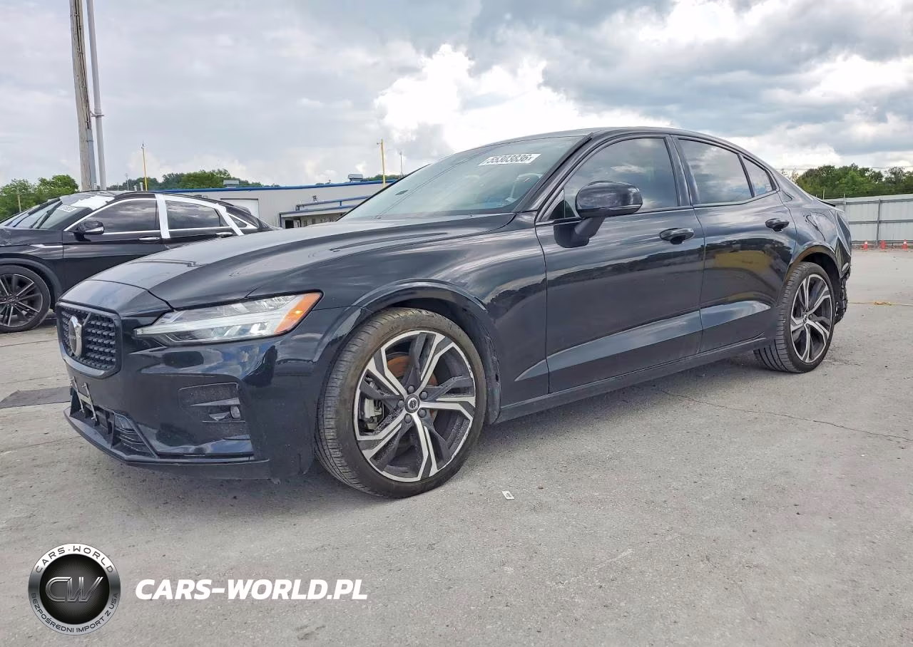 2024 Volvo S60 Core – zdjęcie 1 z 12