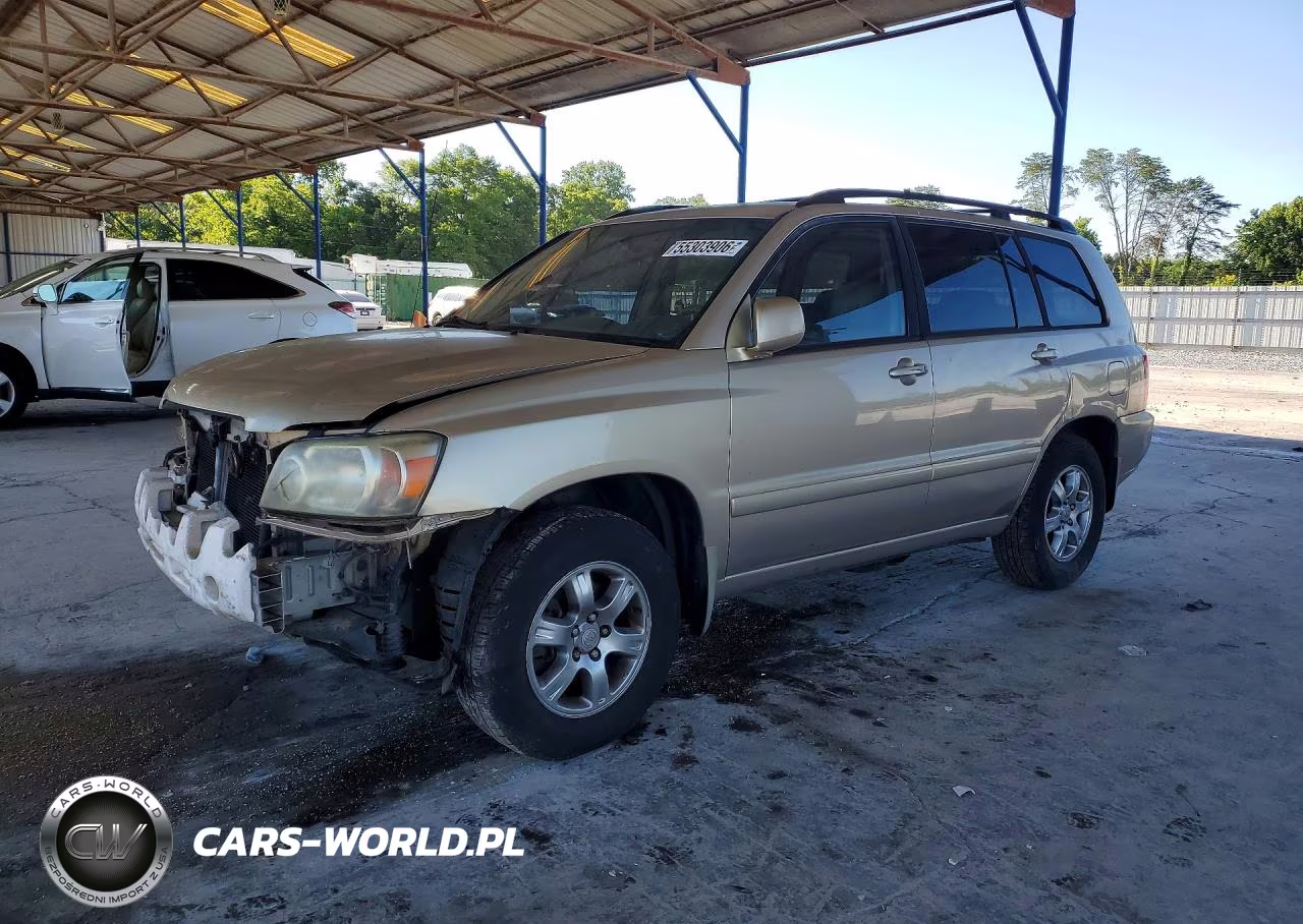 2004 Toyota Highlander Base