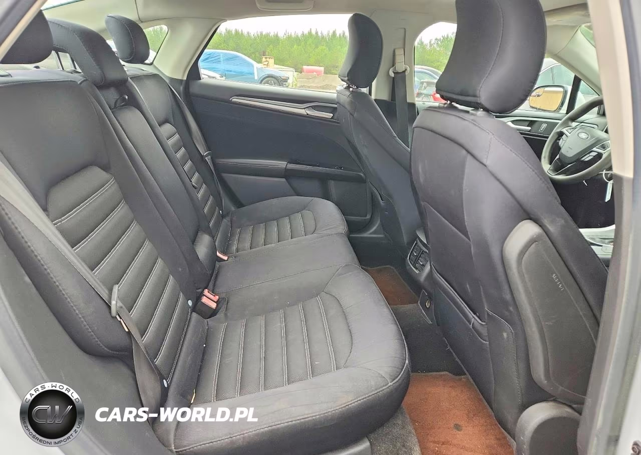 2015 Ford Fusion Se VIN:1FA6P0H75F5122491 - 10