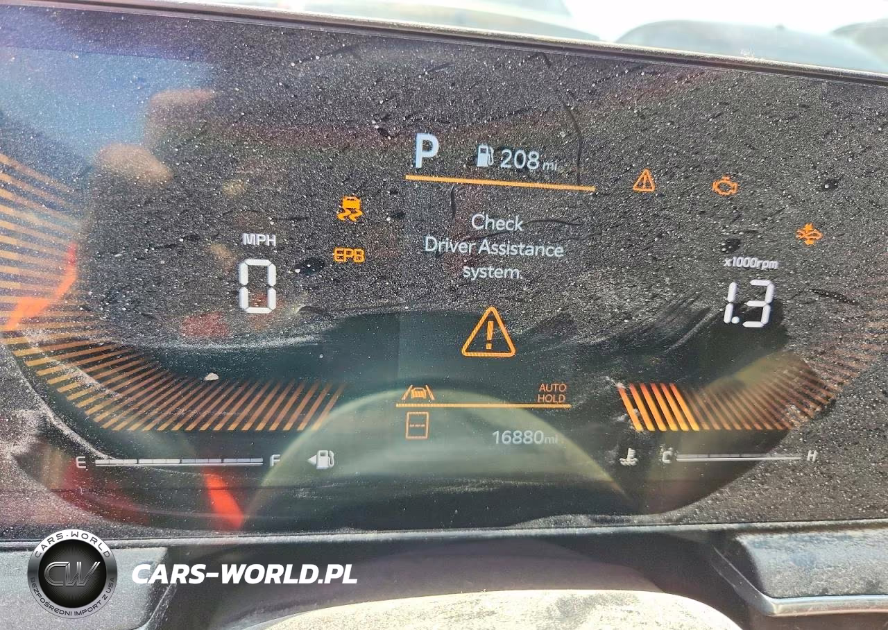2025 Kia K5 Gt Line VIN:KNAG64J72S5290518 - 9
