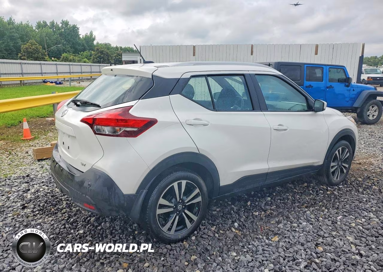 2020 Nissan Kicks Sv VIN:3N1CP5CV8LL525735 - 3