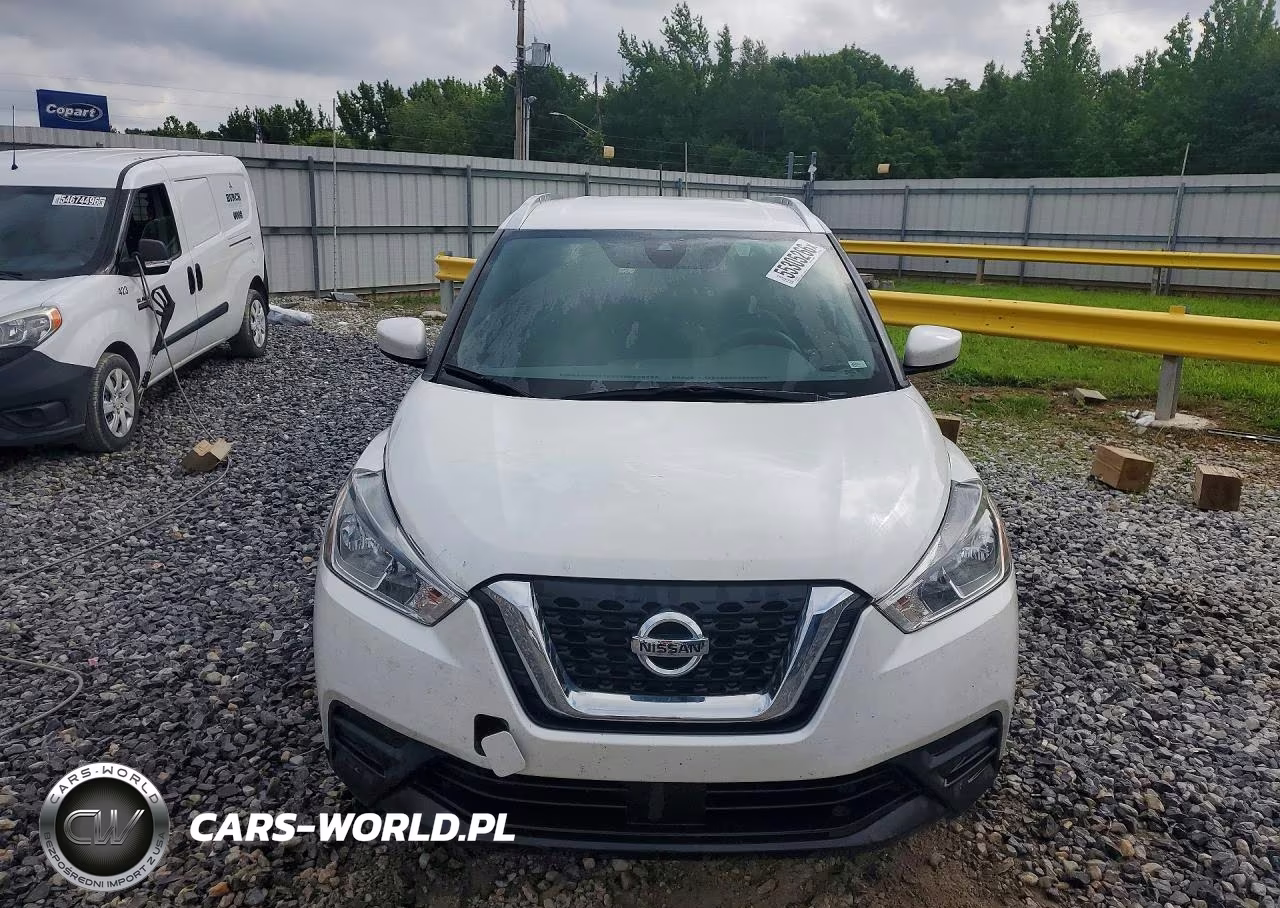 2020 Nissan Kicks Sv VIN:3N1CP5CV8LL525735 - 5