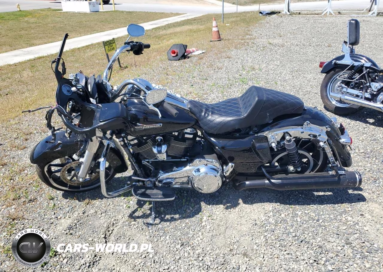 2022 Harley-Davidson Fltrx VIN:1HD1KHC2XNB611111 - 3