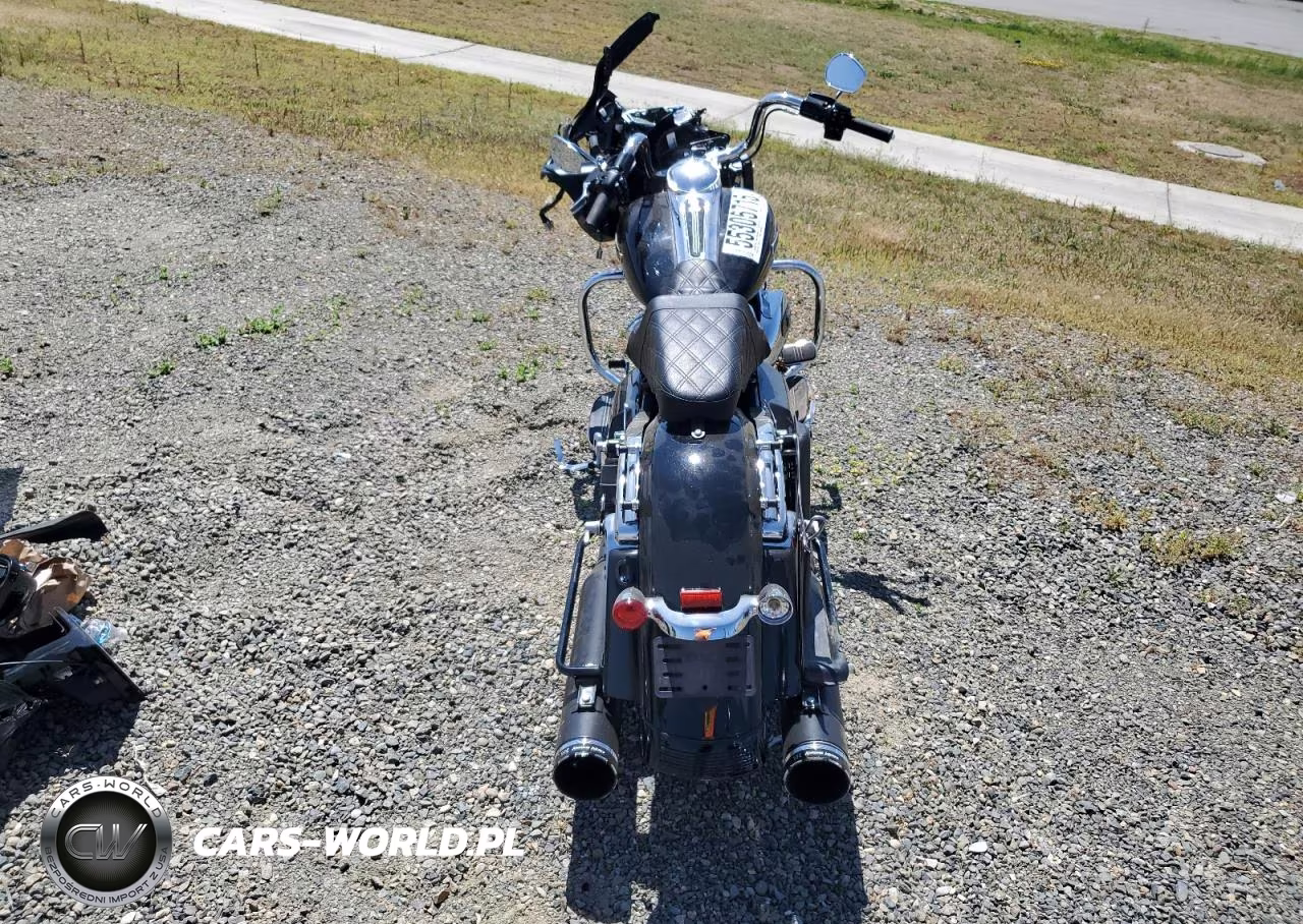 2022 Harley-Davidson Fltrx VIN:1HD1KHC2XNB611111 - 4