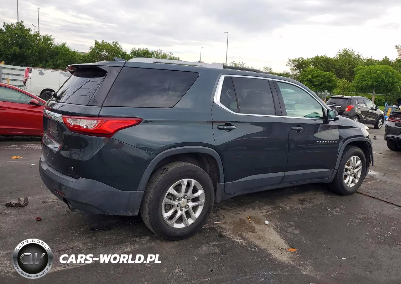 2018 Chevrolet Traverse Lt VIN:1GNERGKW0JJ216732 - 3