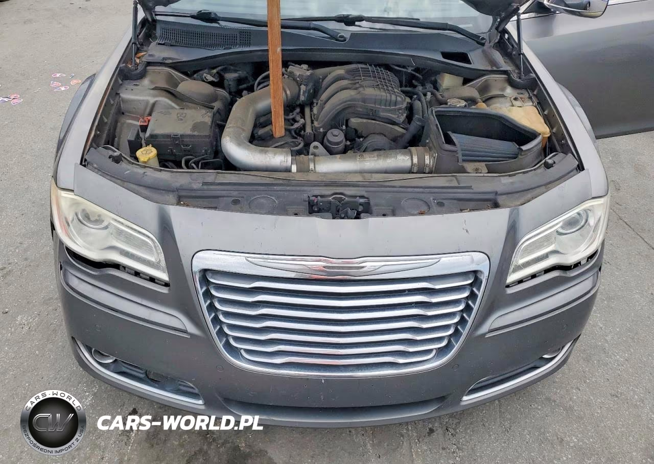 2011 Chrysler 300 Limited VIN:2C3CA5CG3BH585675 - 11