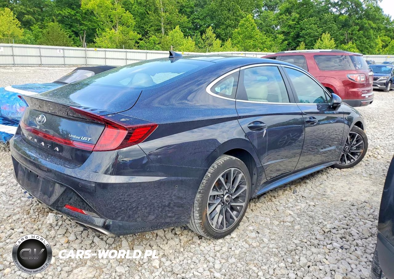 2023 Hyundai Sonata Limited VIN:KMHL34J22PA283139 - 3