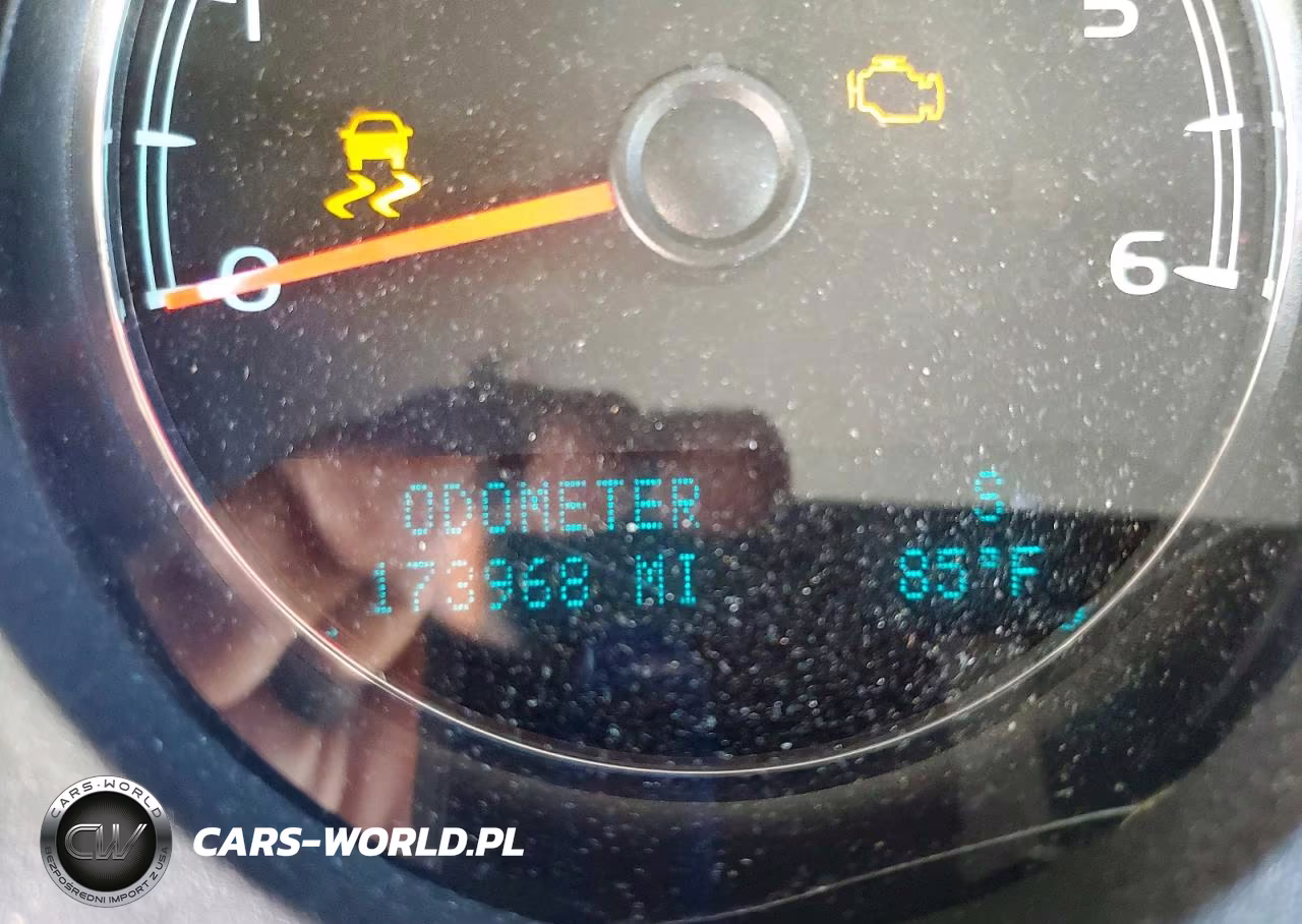 2014 Chevrolet Suburban K1500 Lt VIN:1GNSKJE77ER188735 - 9