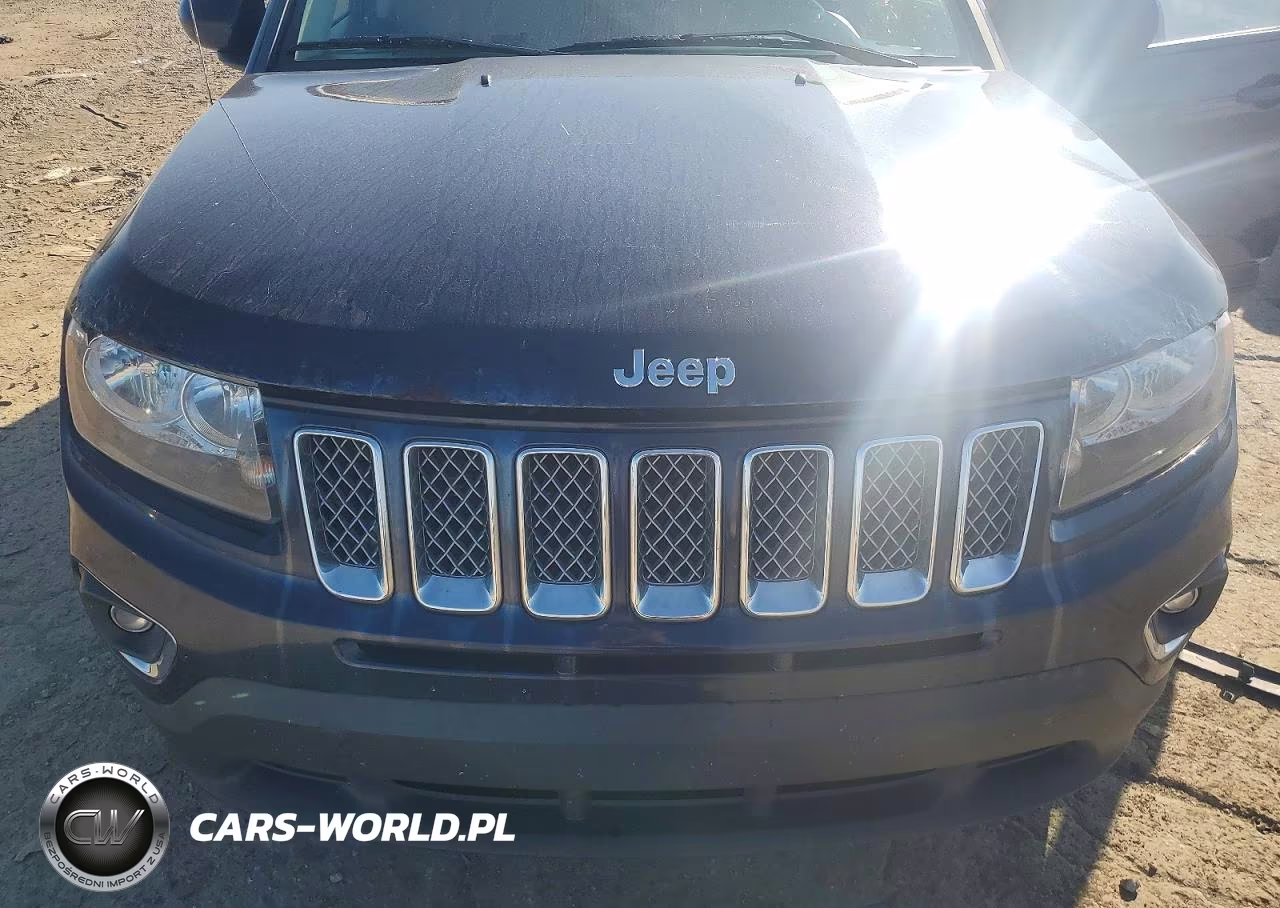 2015 Jeep Compass Latitude VIN:1C4NJDEB7FD272700 - 11