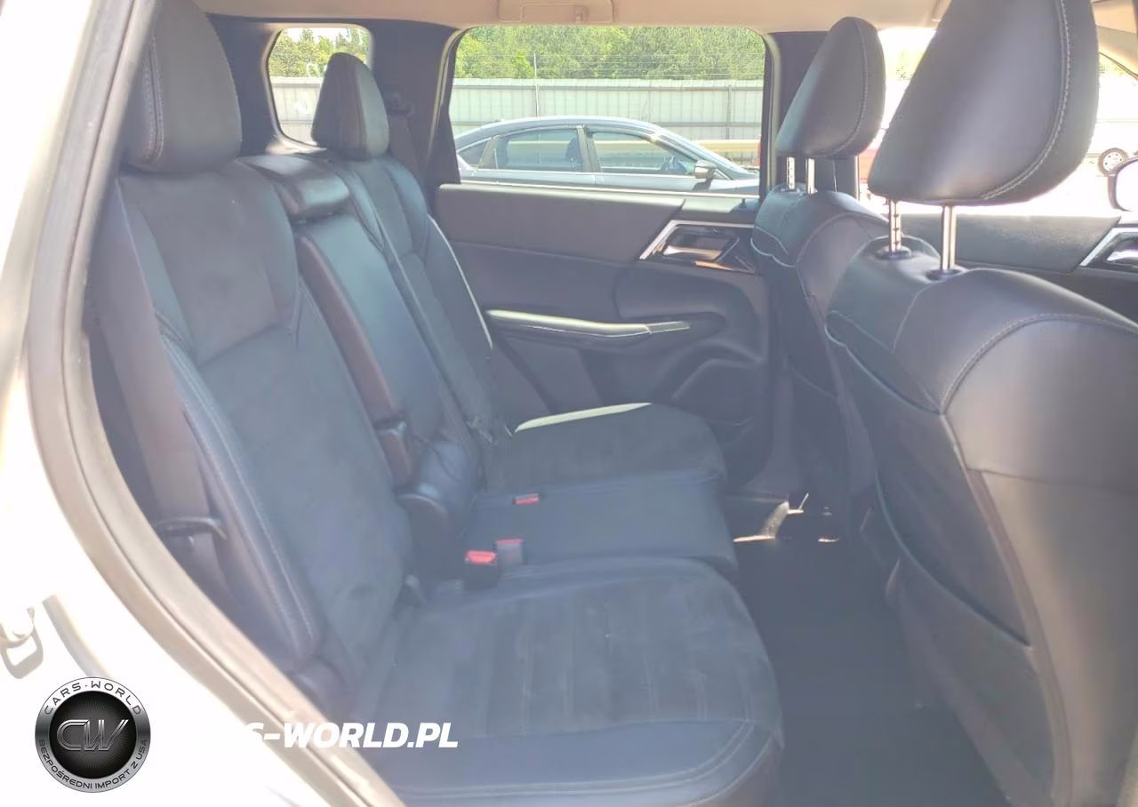 2023 Mitsubishi Outlander Se VIN:JA4J4UA83PZ021283 - 11