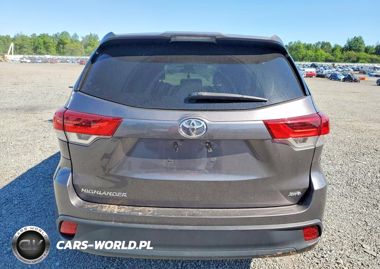 2019 Toyota Highlander Le VIN:5TDBZRFH9KS747483 - 6