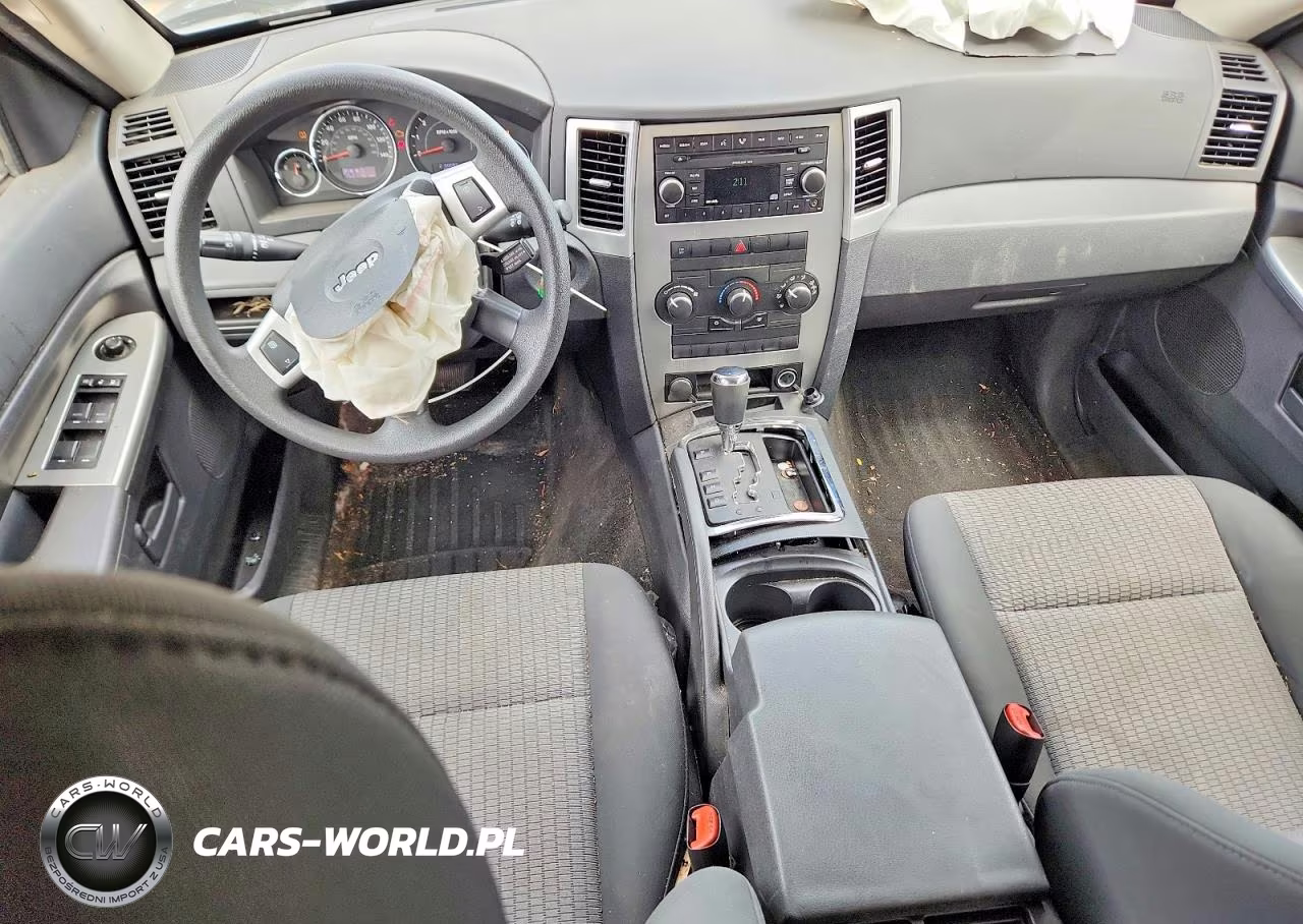2008 Jeep Grand Cherokee Laredo VIN:1J8GR48K08C145365 - 8