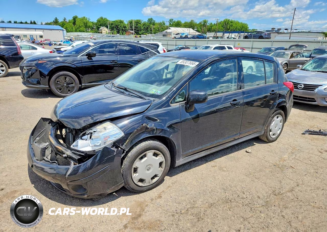 2010 Nissan Versa 1.8 S