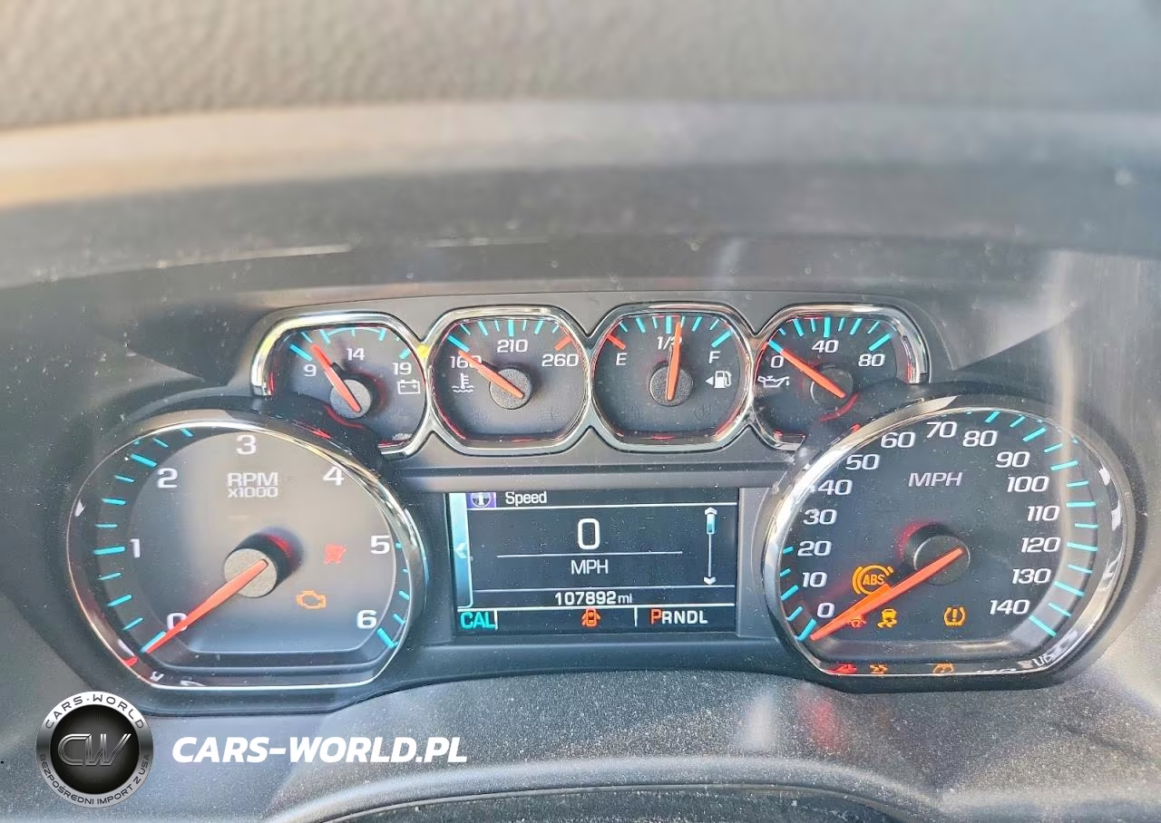 2018 Chevrolet Silverado K1500 Lt VIN:3GCUKREC9JG397370 - 9