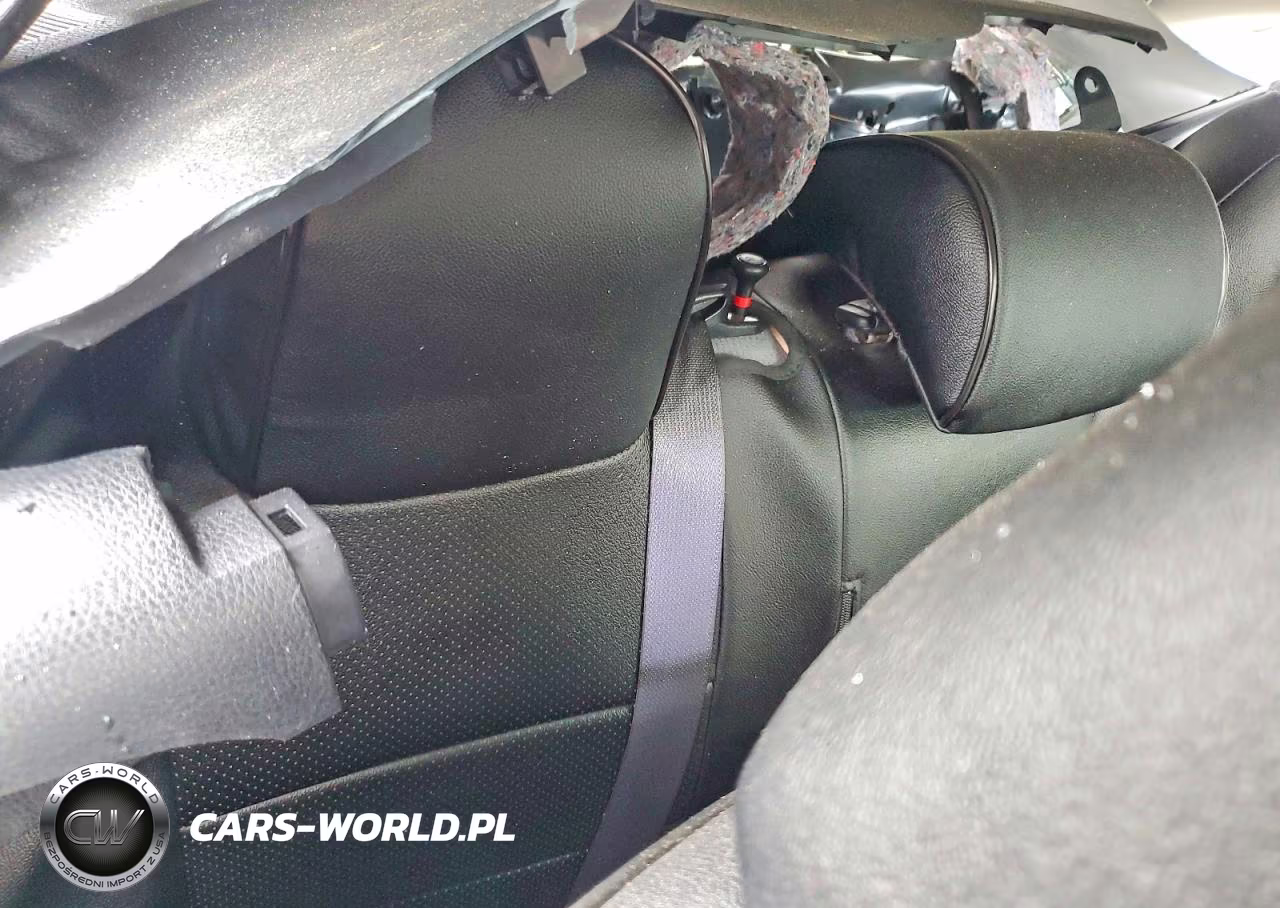 2016 Toyota Corolla L VIN:2T1BURHE0GC631669 - 10