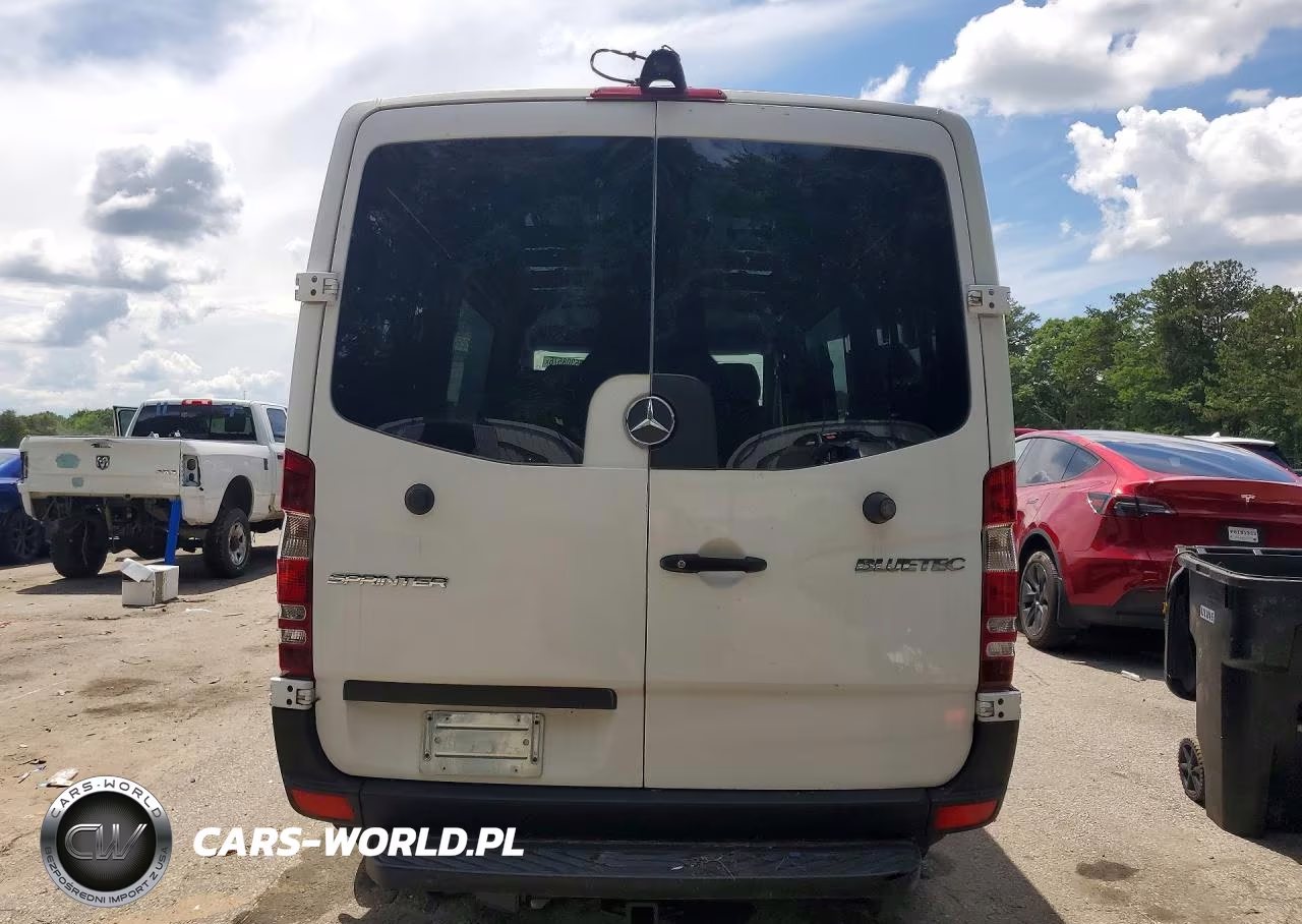 2015 Mercedes-Benz Sprinter 2500 VIN:WD3PE7CC3F5956903 - 6