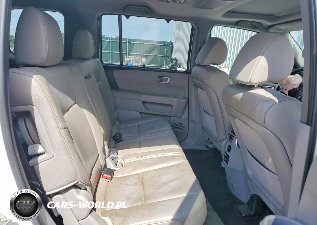 2015 Honda Pilot Touring VIN:5FNYF3H99FB023020 - 11