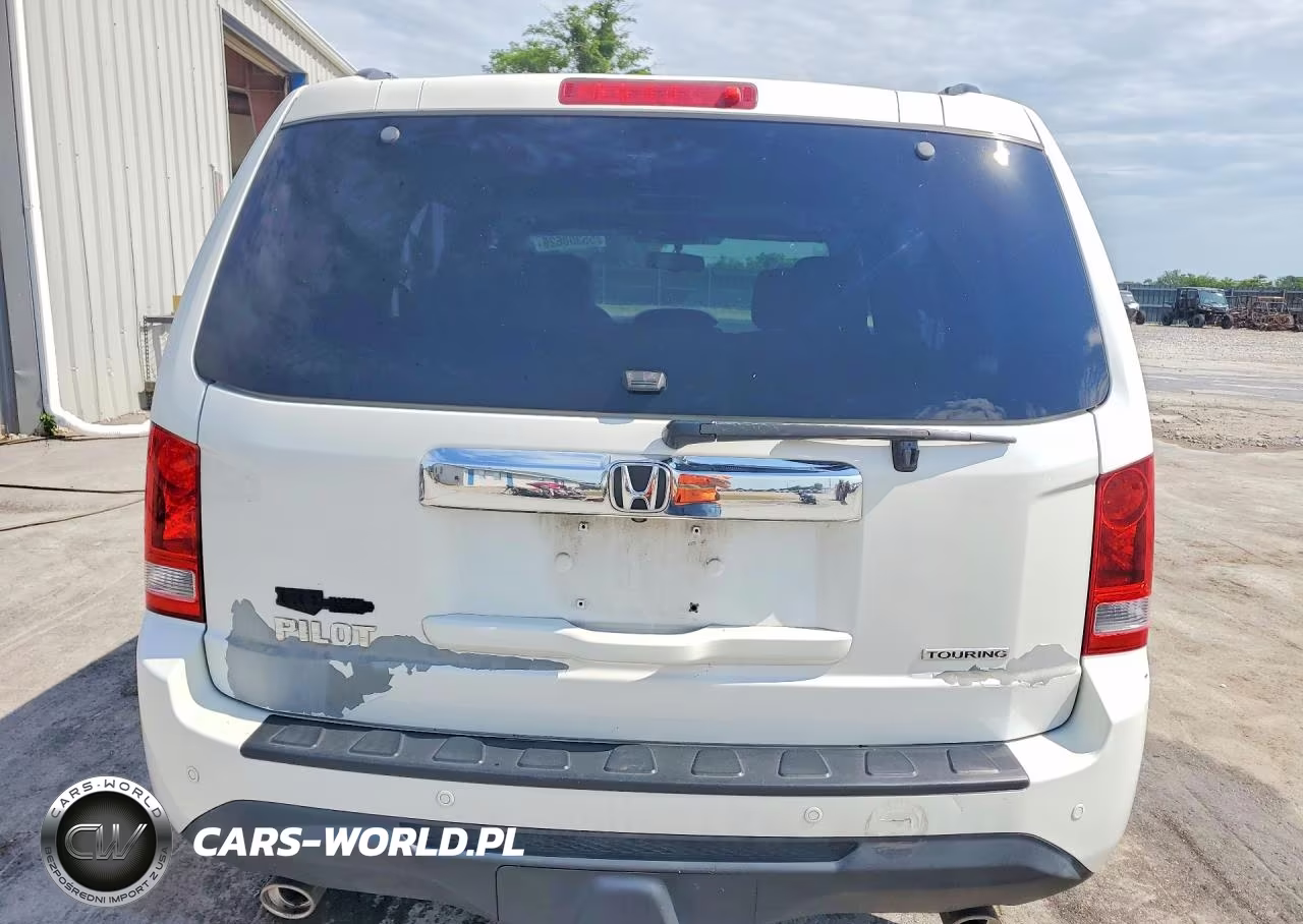 2015 Honda Pilot Touring VIN:5FNYF3H99FB023020 - 6