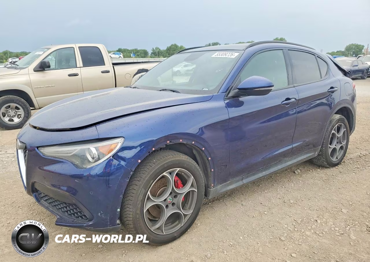 2018 Alfa Romeo Stelvio Ti Sport