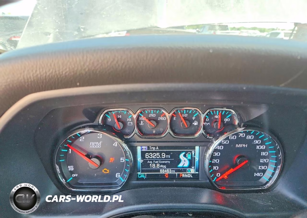 2018 Chevrolet Silverado K1500 Lt VIN:3GCUKRER9JG332636 - 9