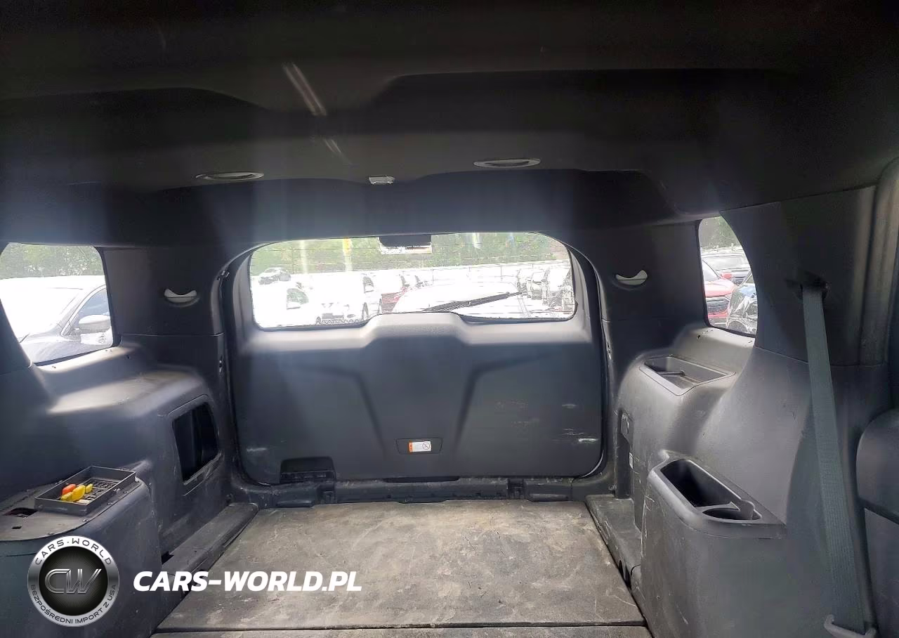 2017 Ford Explorer Police Interceptor VIN:1FM5K8AR1HGA37522 - 10