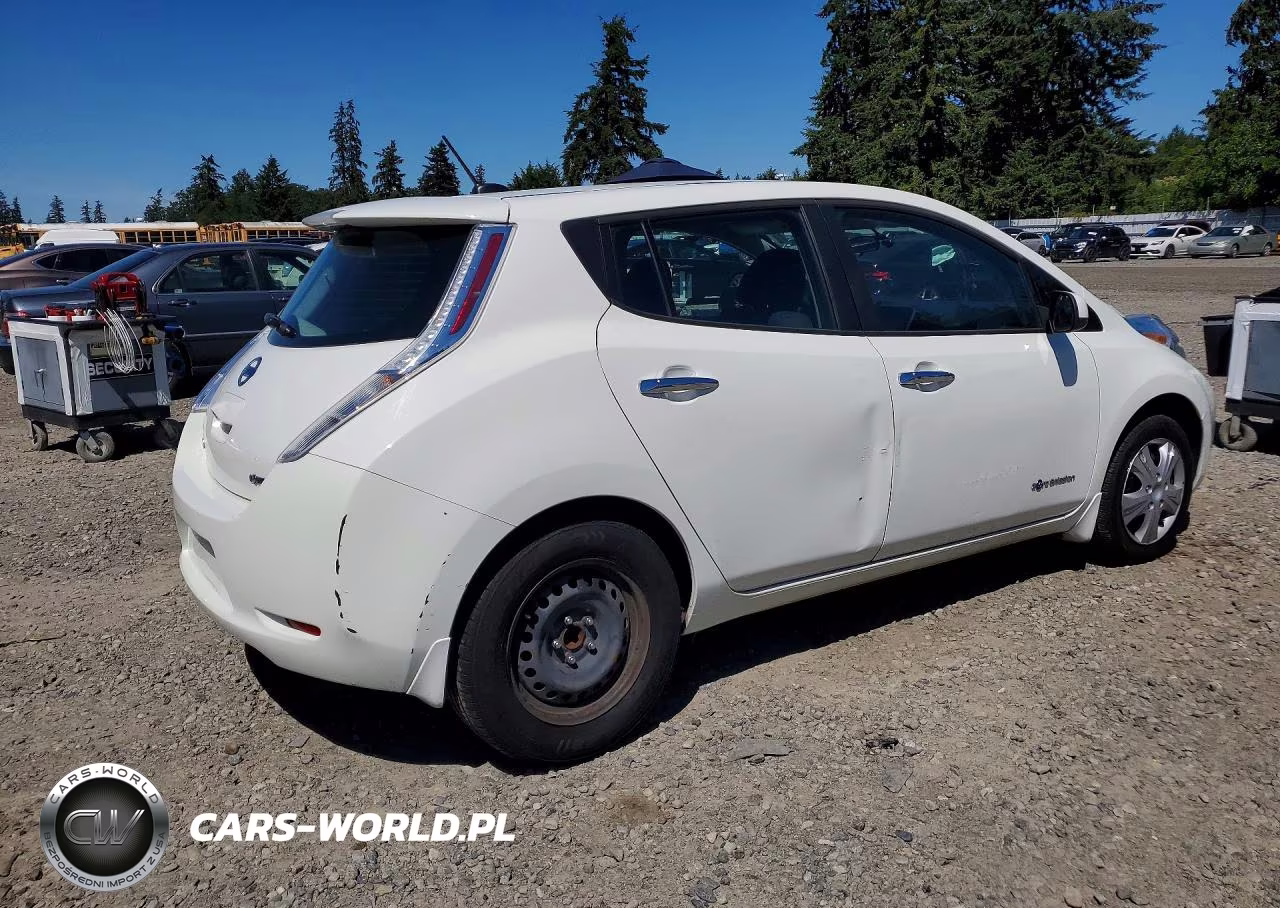 2017 Nissan Leaf S VIN:1N4BZ0CP6HC303226 - 3