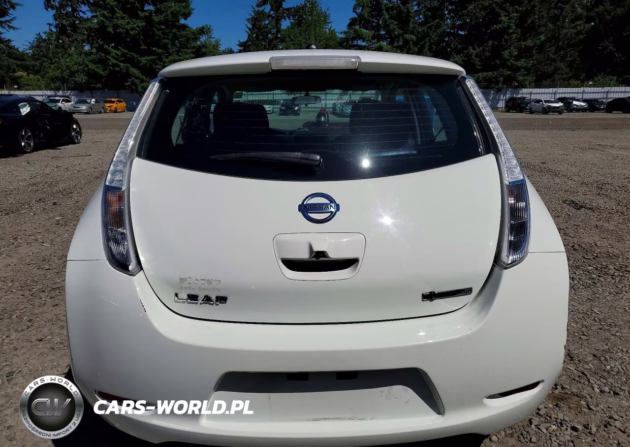 2017 Nissan Leaf S VIN:1N4BZ0CP6HC303226 - 6