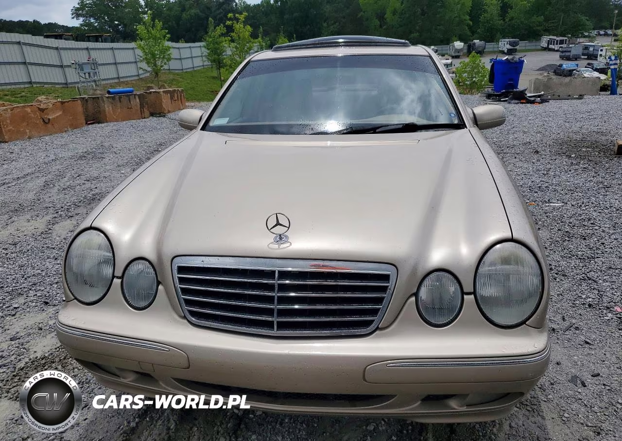 2000 Mercedes-Benz E 320 4Matic VIN:WDBJF82JXYX038022 - 5