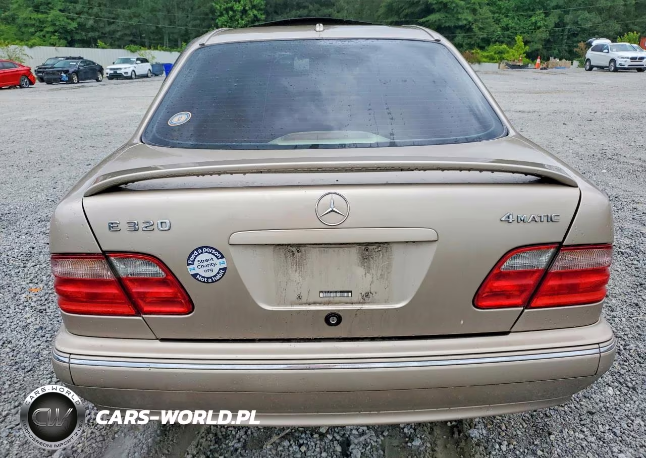 2000 Mercedes-Benz E 320 4Matic VIN:WDBJF82JXYX038022 - 6