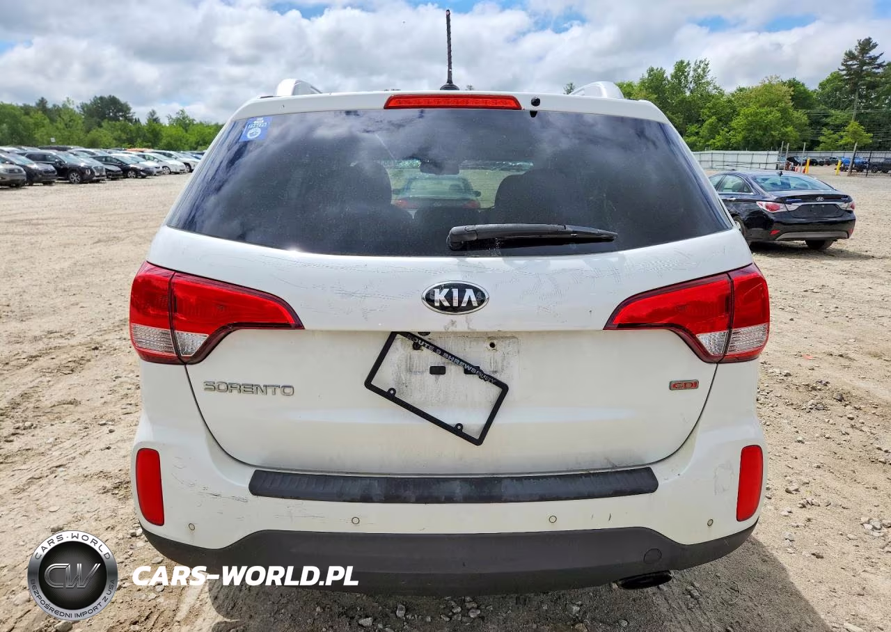 2014 Kia Sorento VIN:5XYKTCA6XEG531079 - 6