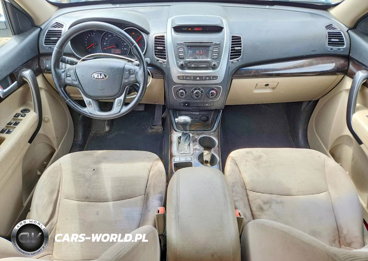 2014 Kia Sorento VIN:5XYKTCA6XEG531079 - 8