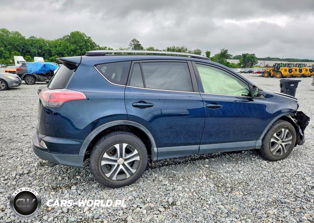 2017 Toyota Rav4 Le VIN:JTMZFREVXHJ118464 - 3